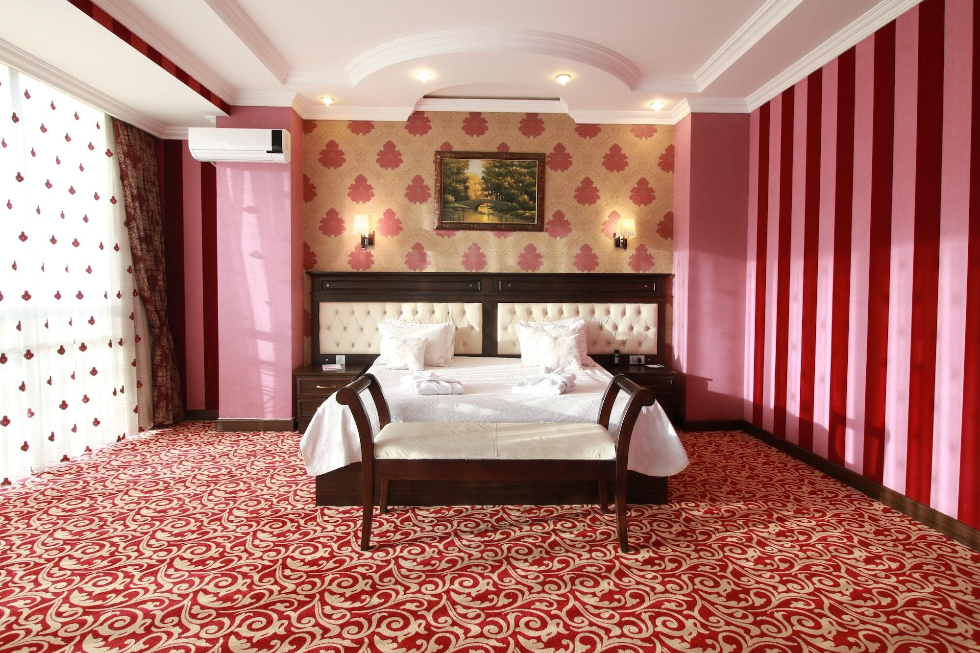 Otel New
